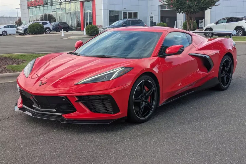 2021 Chevrolet Corvette Stingray 2LT photo 1