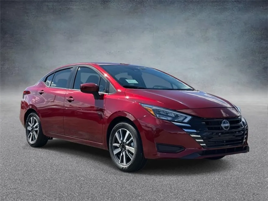 2025 Nissan Versa SV photo 1