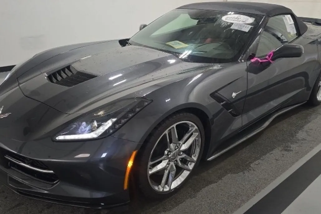 2017 Chevrolet Corvette Stingray Z51 3LT Convertible photo 1