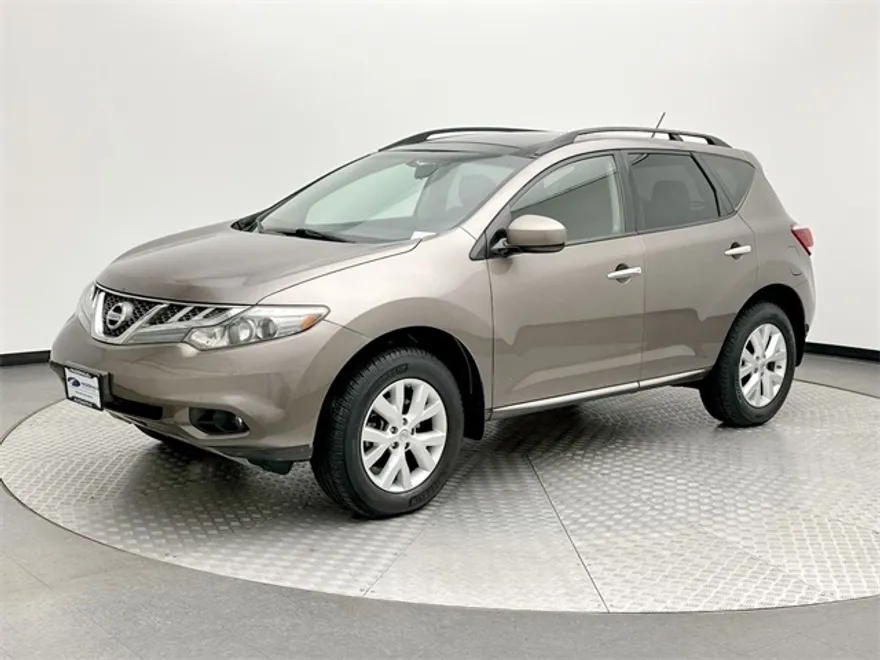 2012 Nissan Murano SV photo 1