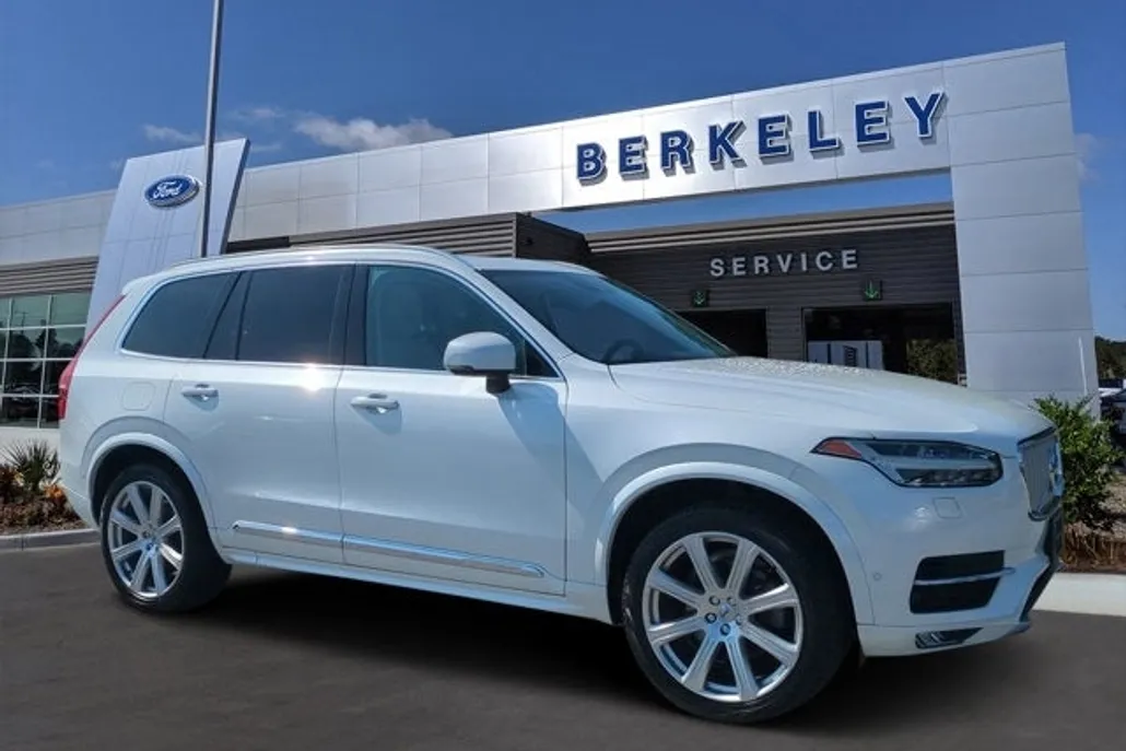 2019 Volvo XC90 T6 Inscription photo 1