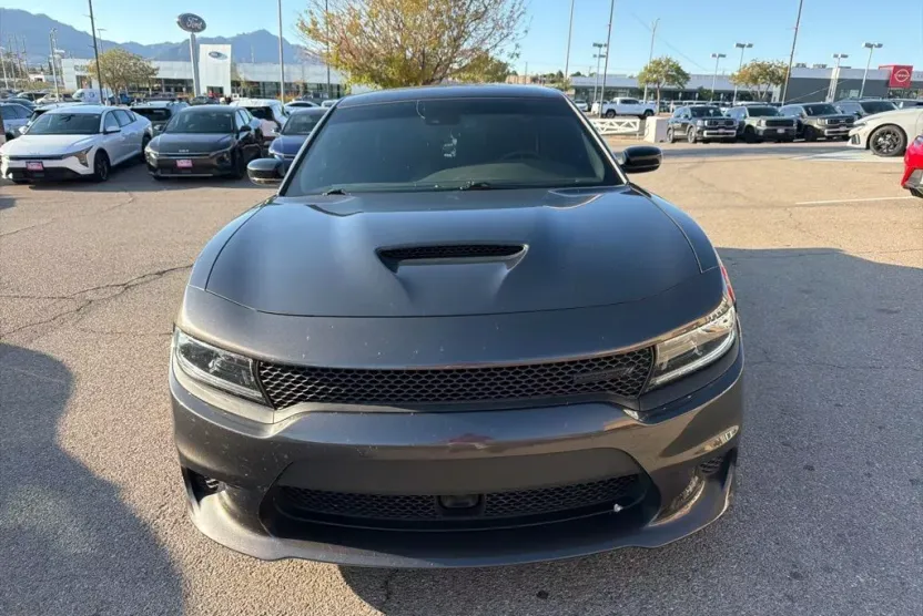 2023 Dodge Charger R/T photo 1