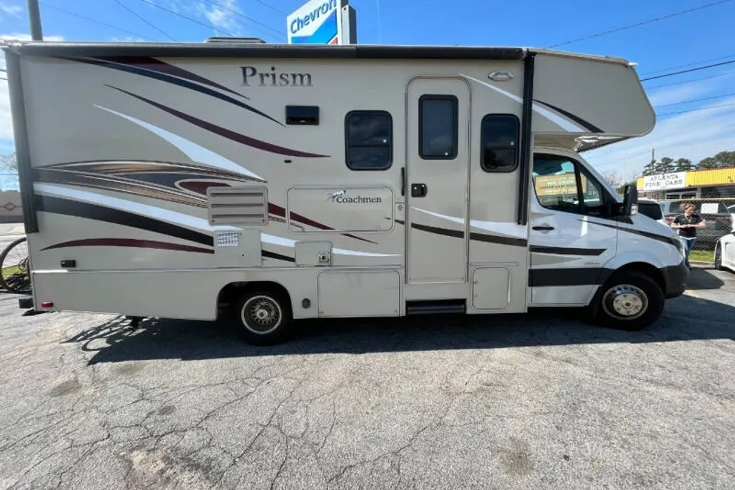 2016 Mercedes Benz Sprinter photo 1