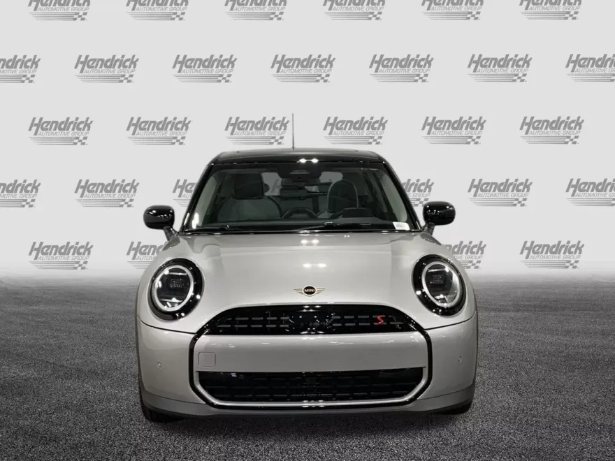 2025 Mini Cooper 4 Door Hardtop S photo 1