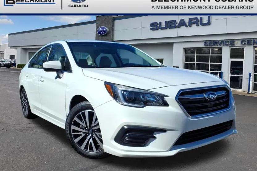 2019 Subaru Legacy 2.5i Premium photo 1