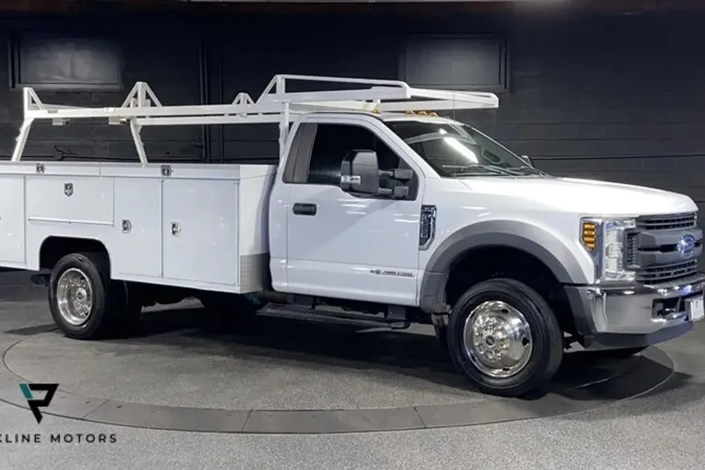 2019 Ford F-550 photo 1