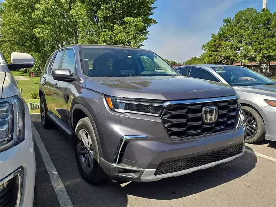 2024 Honda Pilot EX-L photo 1