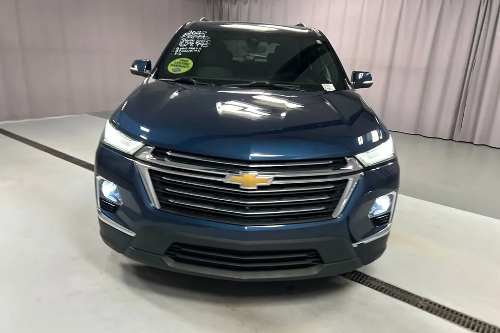 2022 Chevrolet Traverse Cloth photo 1