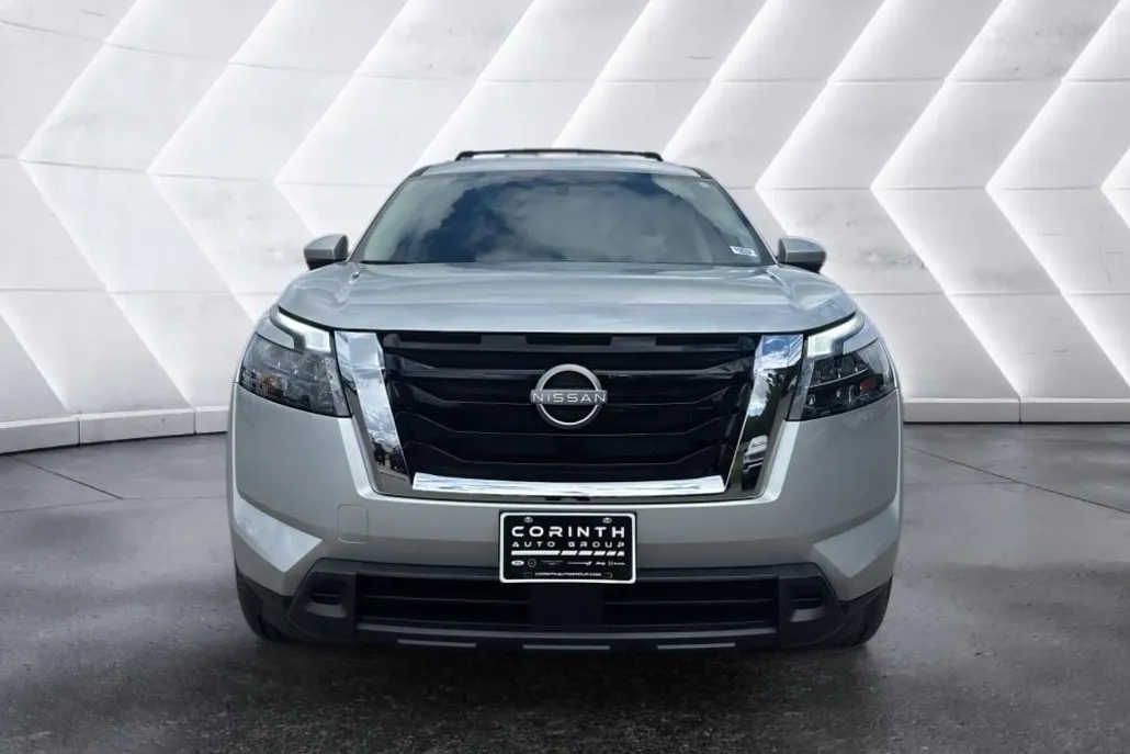 2025 Nissan Pathfinder SV photo 1