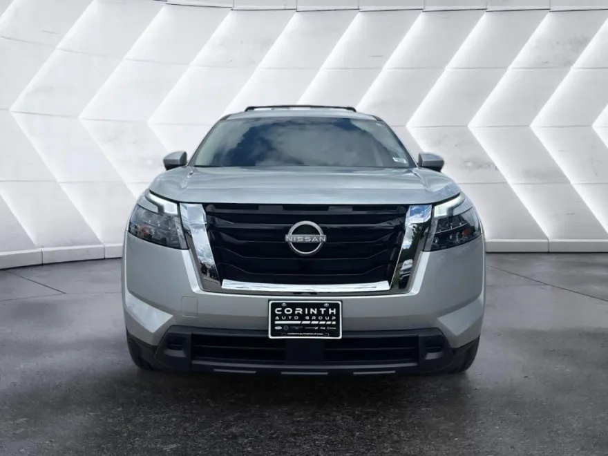 2025 Nissan Pathfinder SV photo 1