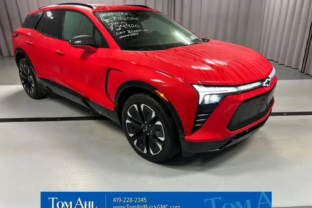 2024 Chevrolet Blazer EV RS photo 1