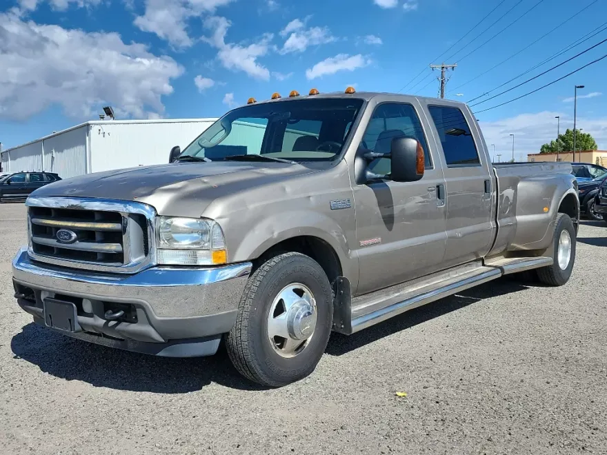 2004 Ford F-350 photo 1