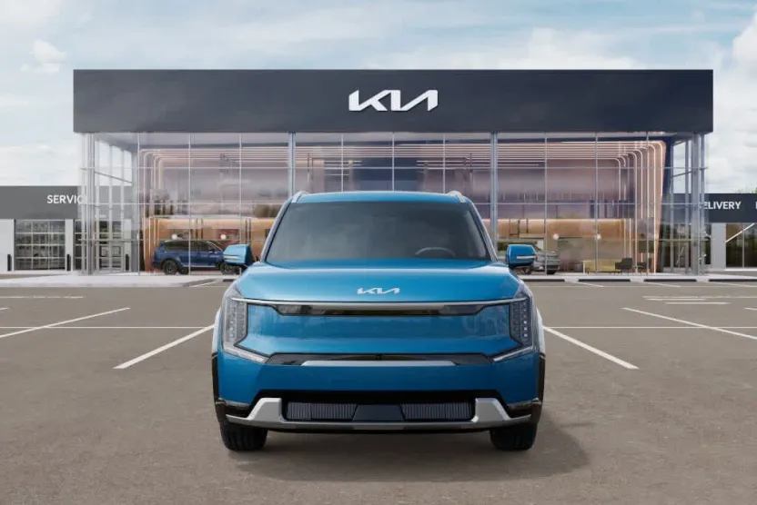 2026 Kia EV9 Land photo 1