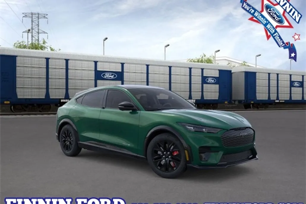2025 Ford Mustang Mach-E Premium photo 1