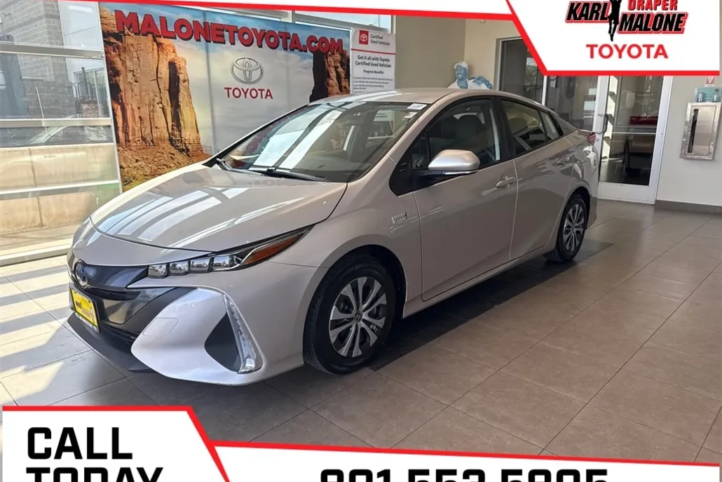 2022 Toyota Prius Prime XLE photo 1