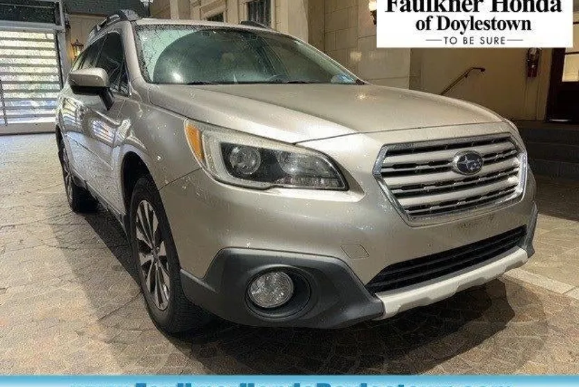 2016 Subaru Outback 2.5i Limited photo 1