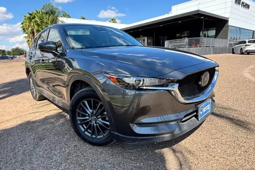 2021 Mazda CX-5 Touring photo 1