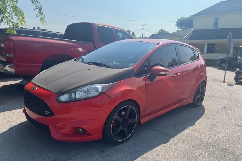 2014 Ford Fiesta ST photo 1