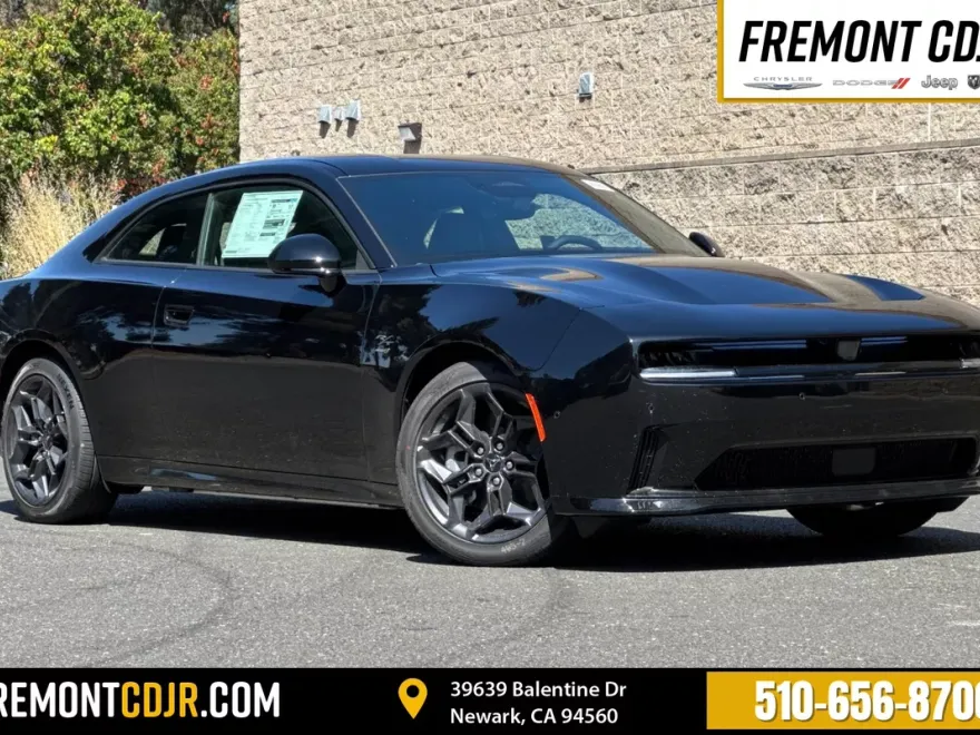 2025 Dodge Charger R/T photo 1