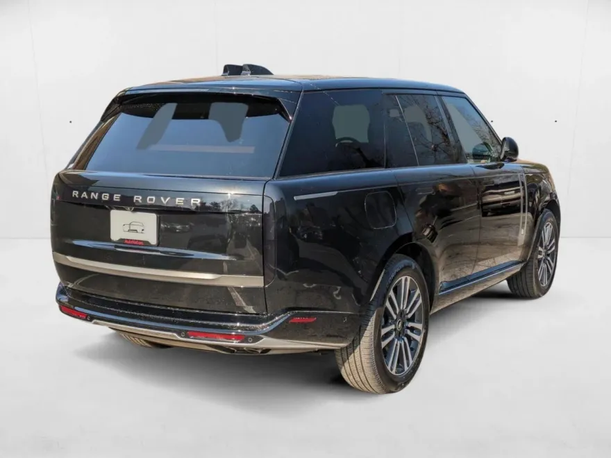 2025 Land Rover Range Rover SE photo 1