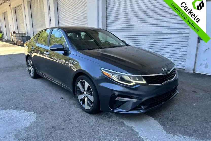 2020 Kia Optima S photo 1