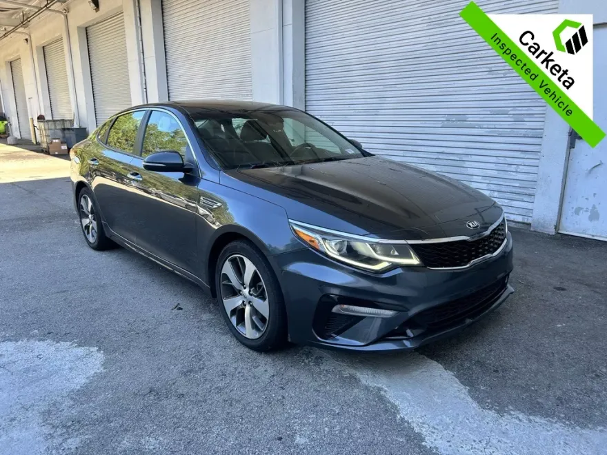 2020 Kia Optima S photo 1