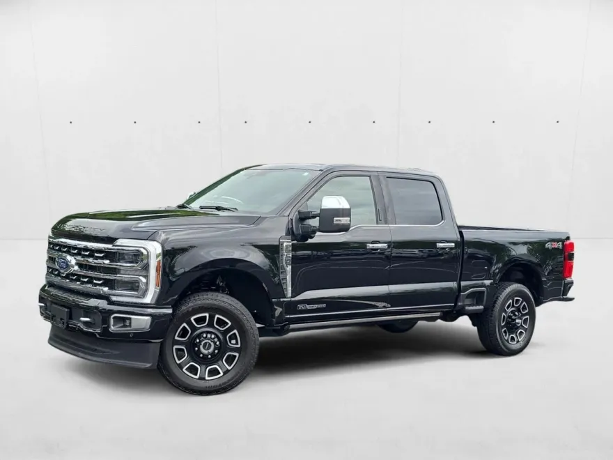 2024 Ford F-250 Platinum photo 1