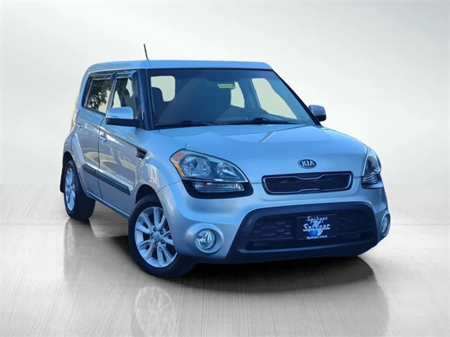 2013 Kia Soul Plus photo 1