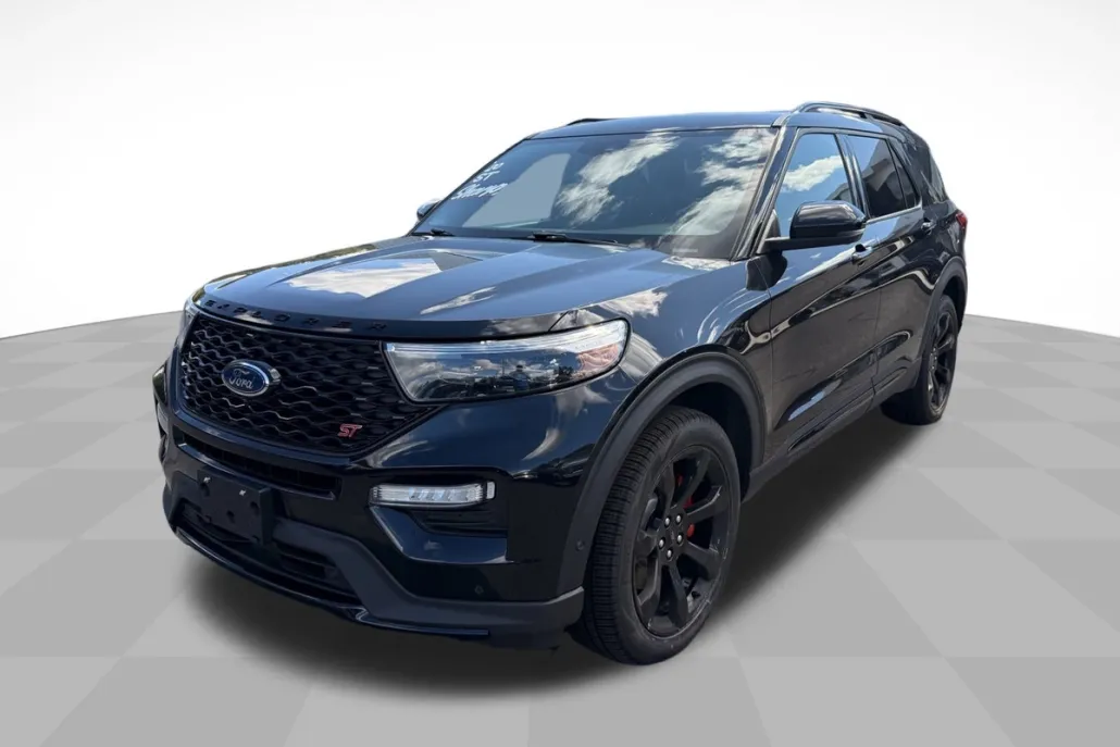 2020 Ford Explorer ST photo 1