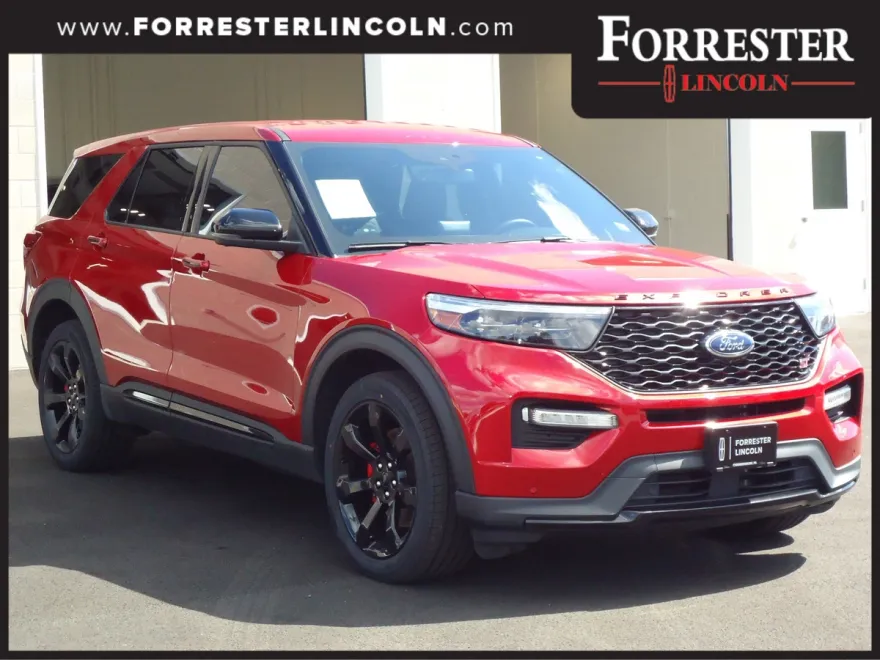 2022 Ford Explorer ST photo 1