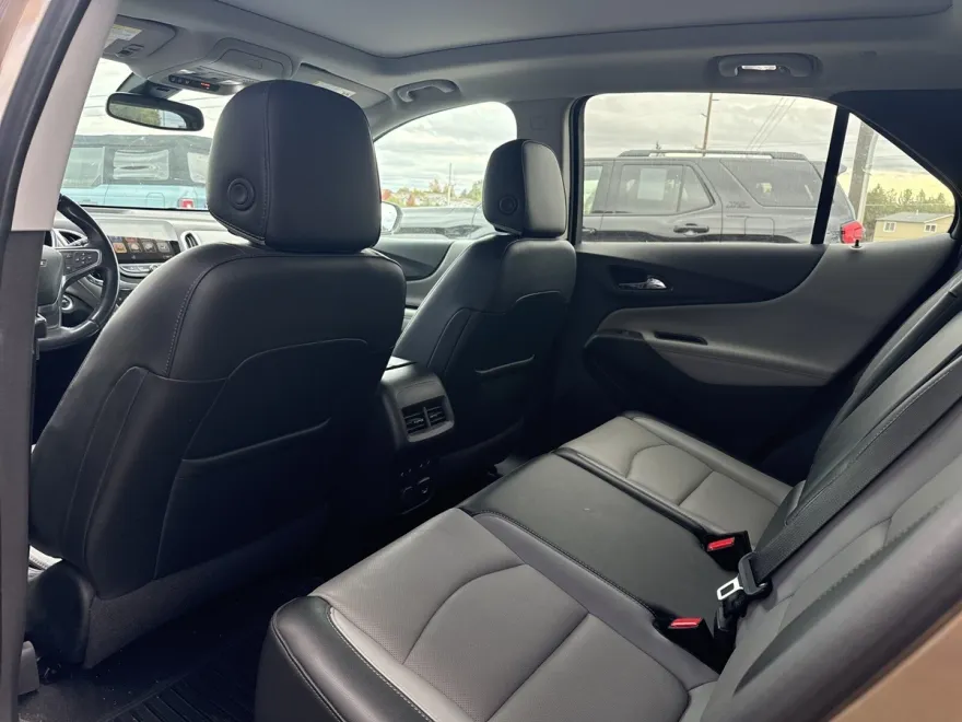 2018 Chevrolet Equinox Premier photo 1