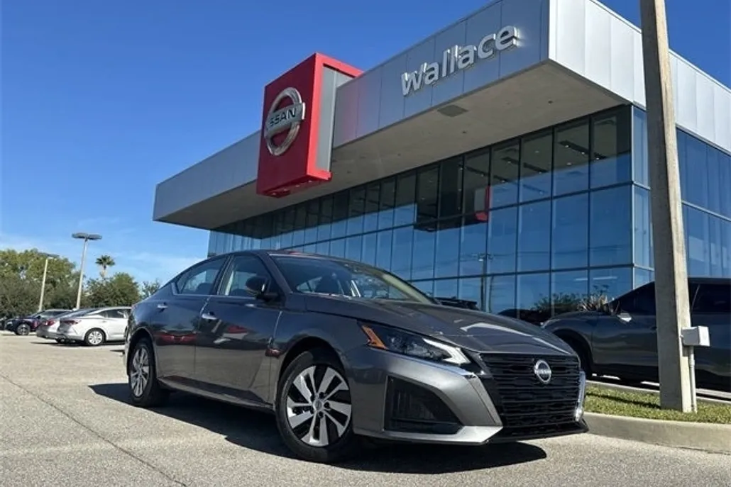 2025 Nissan Altima 2.5 S photo 1