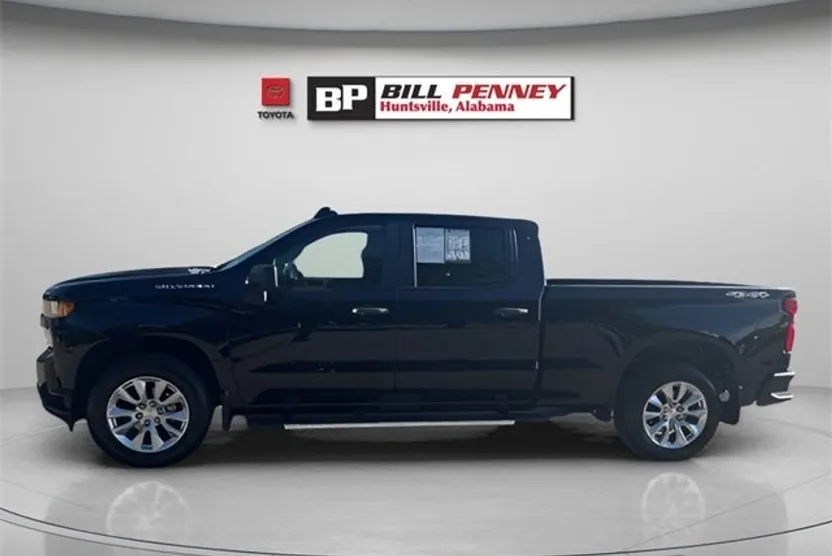 2021 Chevrolet Silverado 1500 Custom photo 1