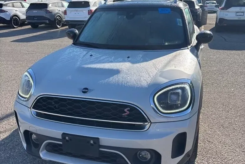 2023 Mini Countryman ALL4 S photo 1