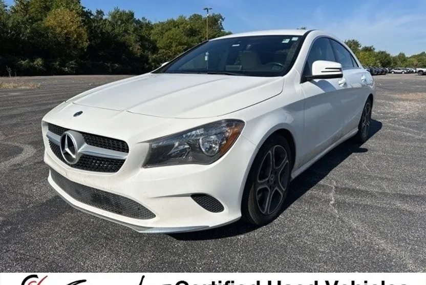 2019 Mercedes Benz CLA 250 photo 1