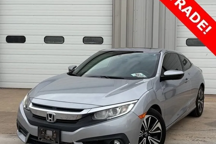 2017 Honda Civic EX-L photo 1