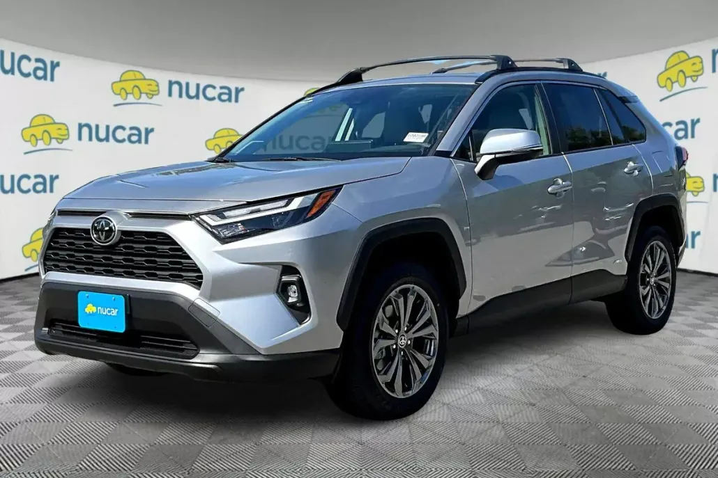 2025 Toyota RAV4 Hybrid XLE Premium photo 1