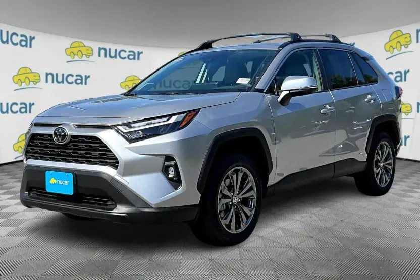 2025 Toyota RAV4 Hybrid XLE Premium photo 1