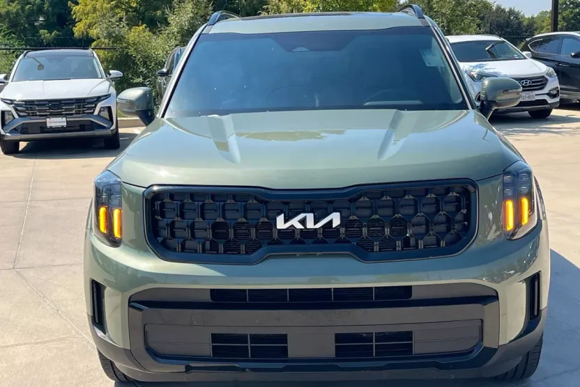 2024 Kia Telluride EX X-Line photo 1