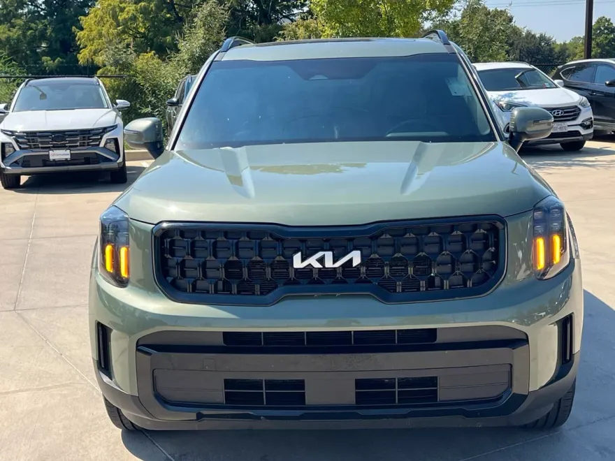 2024 Kia Telluride EX X-Line photo 1