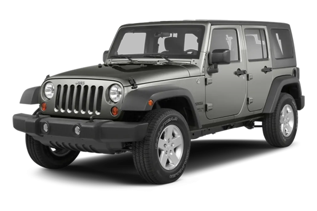2013 Jeep Wrangler Unlimited Sahara photo 1