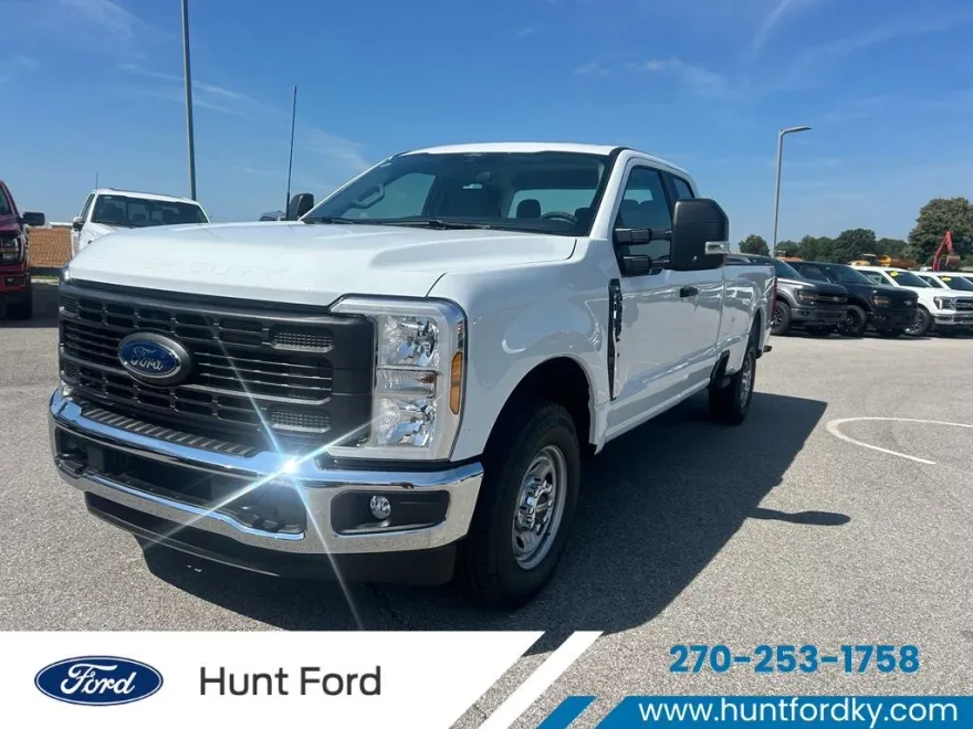 2025 Ford F-350 XL photo 1