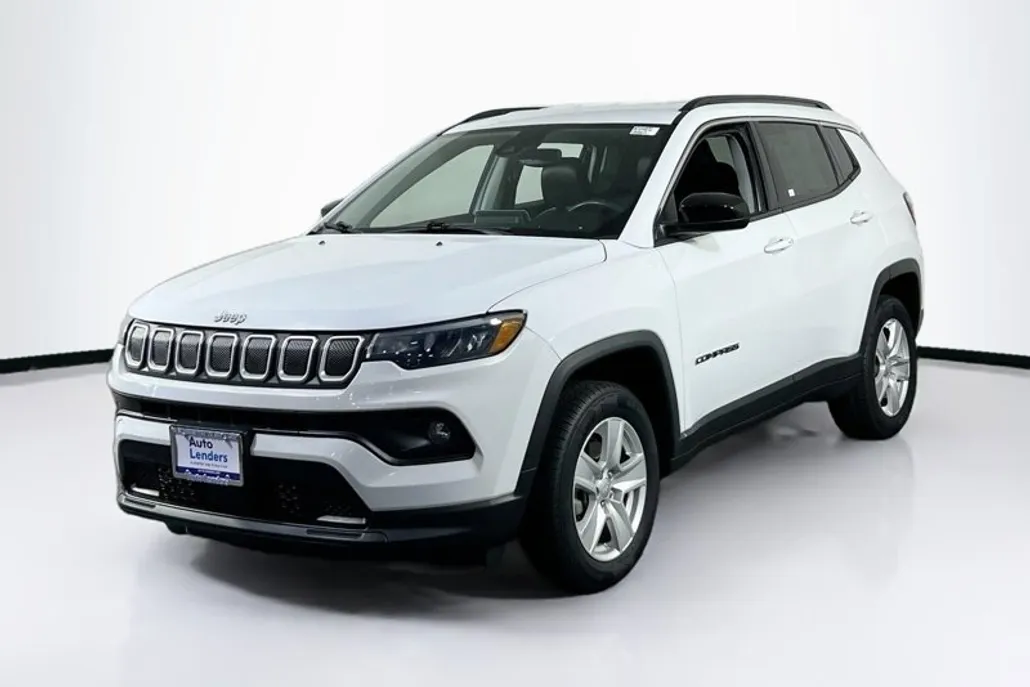 2022 Jeep Compass Latitude photo 1