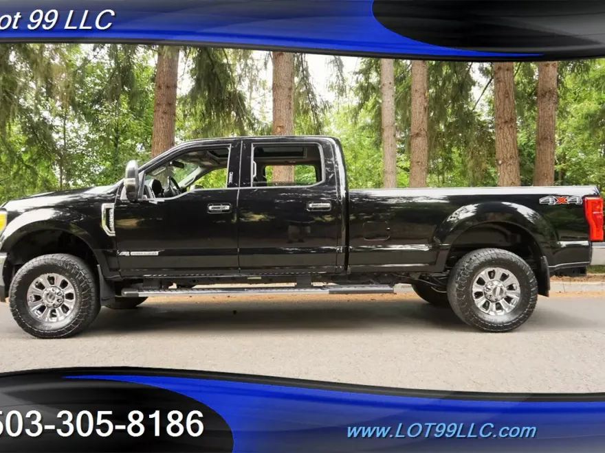 2017 Ford F-350 Lariat photo 1