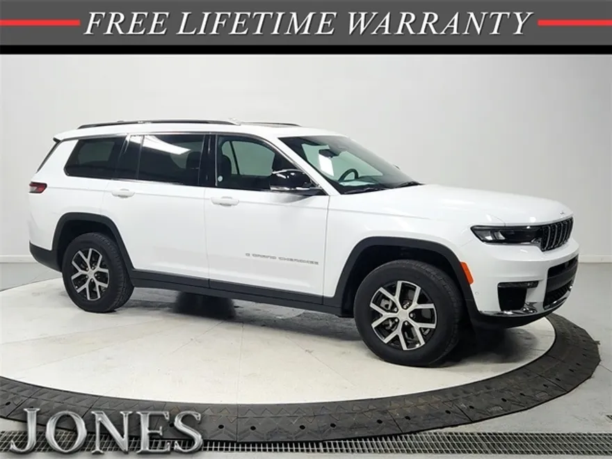 2024 Jeep Grand Cherokee Limited photo 1