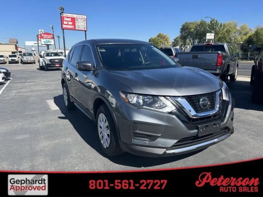2018 Nissan Rogue S photo 1