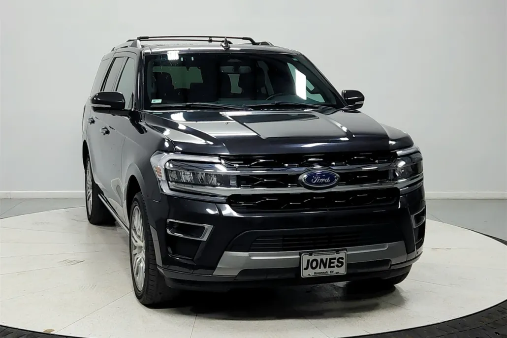 2024 Ford Expedition Limited photo 1