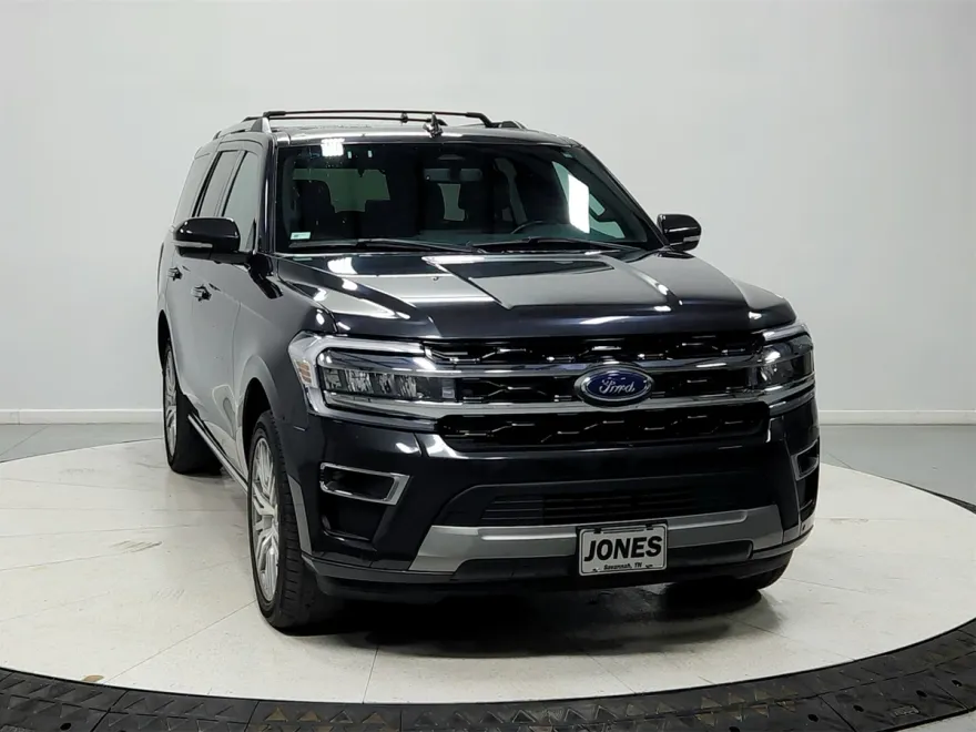 2024 Ford Expedition Limited photo 1