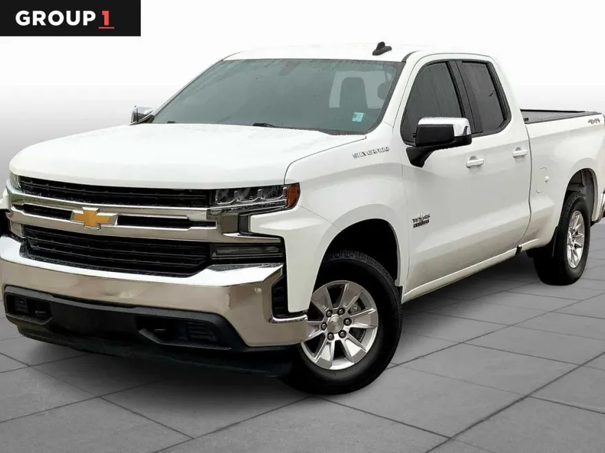 2019 Chevrolet Silverado 1500 LT photo 1