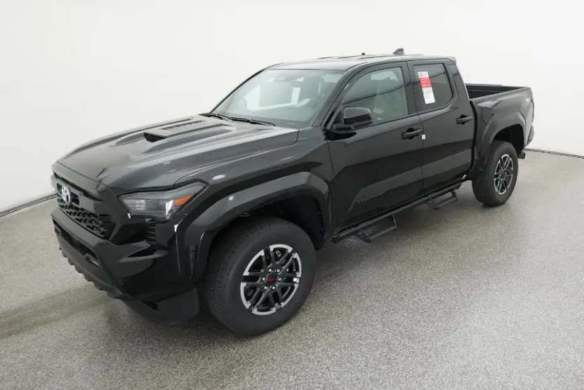 2025 Toyota Tacoma TRD Sport Double Cab photo 1
